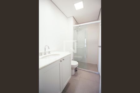 Apartamento à venda com 70m², 2 quartos e 1 vaga Apartamento à venda com 70m², 2 quartos e 1 vagaBanheiro da Suíte