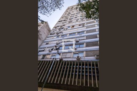 Apartamento à venda com 100m², 3 quartos e sem vaga Apartamento à venda com 100m², 3 quartos e sem vagaFachada