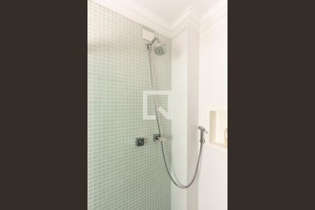 Banheiro de apartamento à venda com 3 quartos, 90m² em Vila Nova Conceição, São Paulo