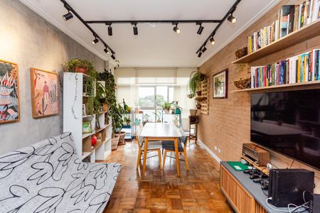 Sala de apartamento à venda com 3 quartos, 90m² em Vila Nova Conceição, São Paulo