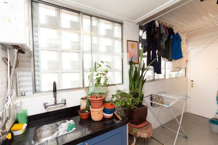 Apartamento à venda com 90m², 3 quartos e 1 vagaÁrea de Serviço