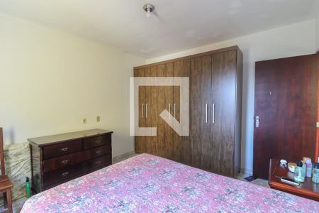 Casa à venda com 129m², 6 quartos e 3 vagasCasa 2