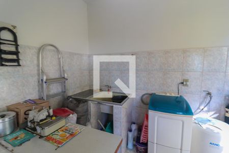 Casa à venda com 129m², 6 quartos e 3 vagasCasa 2