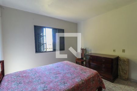 Casa à venda com 129m², 6 quartos e 3 vagasCasa 2