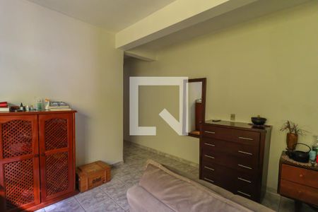 Casa à venda com 129m², 6 quartos e 3 vagasCasa 2