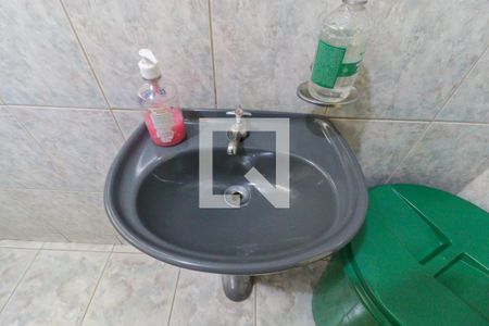 Casa à venda com 129m², 6 quartos e 3 vagasCasa 2