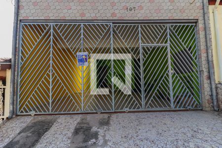 Casa à venda com 129m², 6 quartos e 3 vagasPlaca