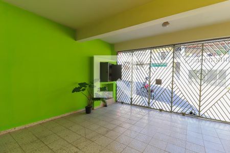 Casa à venda com 129m², 6 quartos e 3 vagasGaragem
