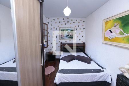 Casa à venda com 161m², 3 quartos e 4 vagasQuarto 2