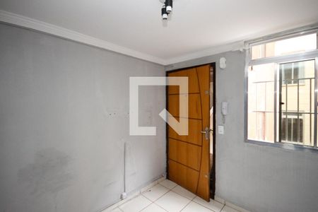 Sala de apartamento para alugar com 2 quartos, 42m² em Conjunto Habitacional Teotonio Vilela, São Paulo