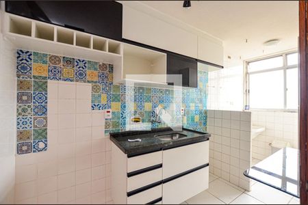 Apartamento à venda com 48m², 2 quartos e 1 vagaCozinha