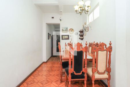 Sala de casa à venda com 4 quartos, 330m² em Cambuci, São Paulo