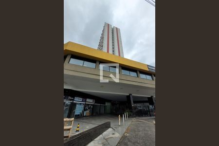 Apartamento para alugar com 80m², 2 quartos e 2 vagasFachada