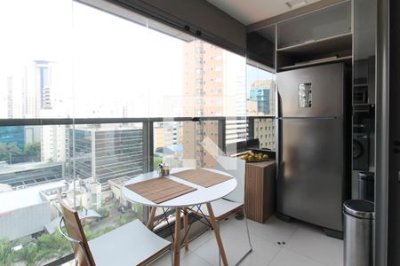 Cozinha/Varanda de kitnet/studio à venda com 1 quarto, 29m² em Itaim Bibi, São Paulo