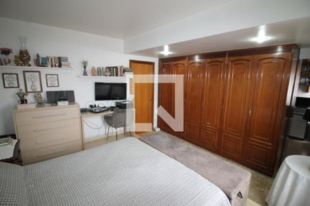 Apartamento à venda com 140m², 3 quartos e 3 vagasQuarto 3 - Suíte