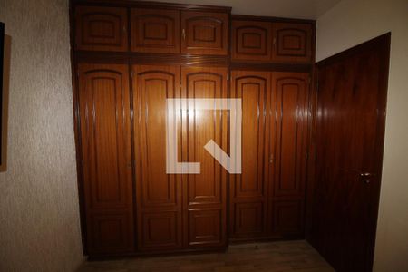 Apartamento à venda com 140m², 3 quartos e 3 vagasQuarto 2