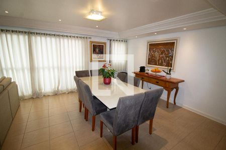 Apartamento à venda com 140m², 3 quartos e 3 vagasSala