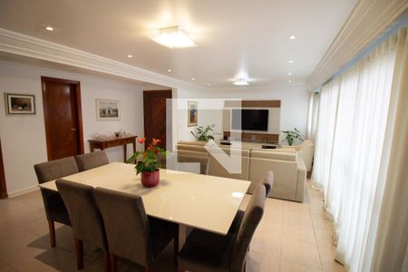 Apartamento à venda com 140m², 3 quartos e 3 vagasSala