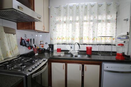 Apartamento à venda com 140m², 3 quartos e 3 vagasCozinha