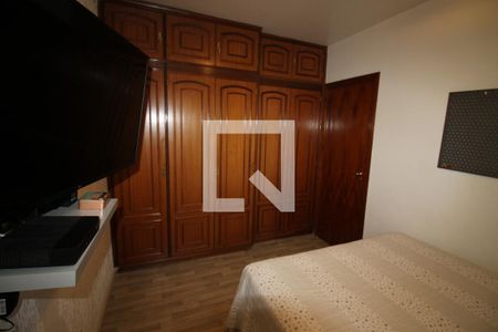 Apartamento à venda com 140m², 3 quartos e 3 vagasQuarto 2