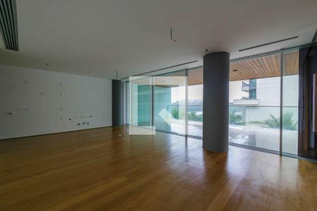 Sala de apartamento à venda com 1 quarto, 169m² em Barra da Tijuca, Rio de Janeiro