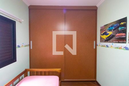 Casa à venda com 150m², 3 quartos e 4 vagas Casa à venda com 150m², 3 quartos e 4 vagasQuarto 2