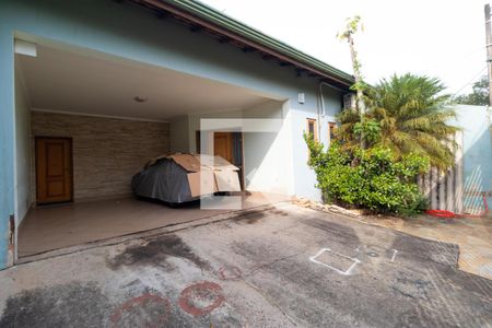 Casa à venda com 150m², 3 quartos e 4 vagas Casa à venda com 150m², 3 quartos e 4 vagasGaragem