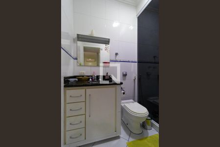 Casa à venda com 150m², 3 quartos e 4 vagas Casa à venda com 150m², 3 quartos e 4 vagasBanheiro da Suíte