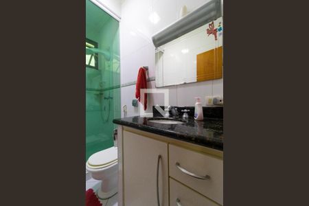 Casa à venda com 150m², 3 quartos e 4 vagas Casa à venda com 150m², 3 quartos e 4 vagasBanheiro