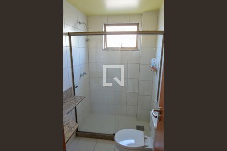 Apartamento à venda com 76m², 2 quartos e 1 vaga Apartamento à venda com 76m², 2 quartos e 1 vagaBanheiro