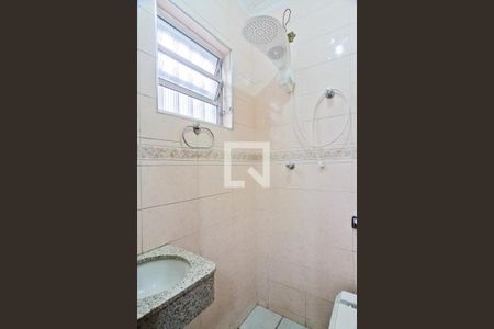 Casa à venda com 250m², 4 quartos e 3 vagas Casa à venda com 250m², 4 quartos e 3 vagasBanheiro de Serviço