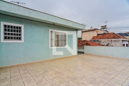 Casa à venda com 250m², 4 quartos e 3 vagas Casa à venda com 250m², 4 quartos e 3 vagasÁrea externa
