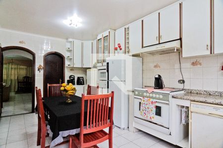 Casa à venda com 250m², 4 quartos e 3 vagas Casa à venda com 250m², 4 quartos e 3 vagasCozinha