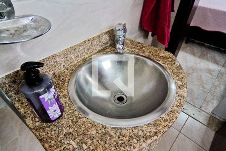 Casa à venda com 250m², 4 quartos e 3 vagas Casa à venda com 250m², 4 quartos e 3 vagasSuíte 2