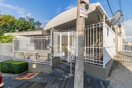 Apartamento para alugar com 62m², 2 quartos e 1 vaga Apartamento para alugar com 62m², 2 quartos e 1 vagaFachada