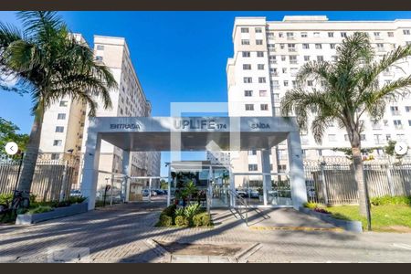 Apartamento para alugar com 60m², 2 quartos e 1 vagaFachada do Condomínio