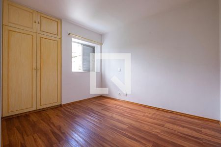 Apartamento à venda com 329m², 3 quartos e 4 vagas Apartamento à venda com 329m², 3 quartos e 4 vagasSuíte 2