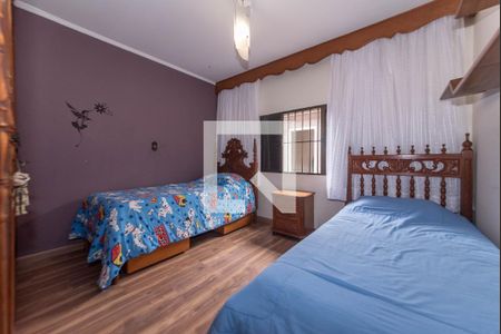 Casa à venda com 200m², 3 quartos e 2 vagasQuarto 1