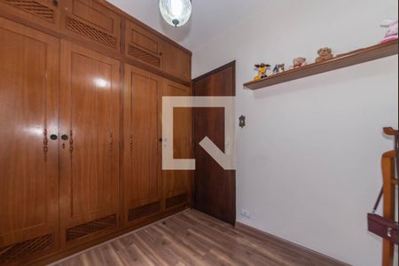 Casa à venda com 200m², 3 quartos e 2 vagasQuarto 2