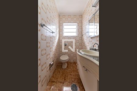 Casa à venda com 200m², 3 quartos e 2 vagasBanheiro Social