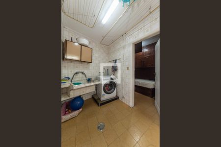 Casa à venda com 200m², 3 quartos e 2 vagasÁrea de Serviço