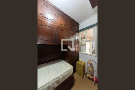 Casa à venda com 200m², 3 quartos e 2 vagasQuarto de Serviço