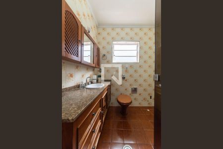 Casa à venda com 200m², 3 quartos e 2 vagasBanheiro da Suíte