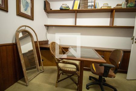 Escritório  de casa à venda com 5 quartos, 544m² em Planalto Paulista, São Paulo