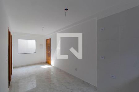 Sala e Cozinha Integrada  de apartamento para alugar com 2 quartos, 44m² em Cidade Patriarca, São Paulo