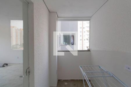 Apartamento à venda com 44m², 2 quartos e 1 vaga Apartamento à venda com 44m², 2 quartos e 1 vagaBanheiro