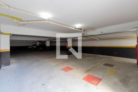 Apartamento à venda com 44m², 2 quartos e 1 vaga Apartamento à venda com 44m², 2 quartos e 1 vagaEstacionamento