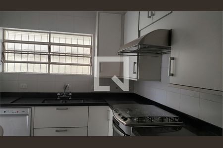 Casa à venda com 3 quartos, 149m² em Santo Amaro, São Paulo