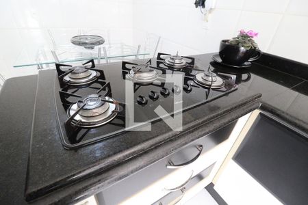 Casa à venda com 754m², 4 quartos e 15 vagas Casa à venda com 754m², 4 quartos e 15 vagasCozinha