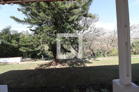 Casa à venda com 754m², 4 quartos e 15 vagas Casa à venda com 754m², 4 quartos e 15 vagasQuarto 4